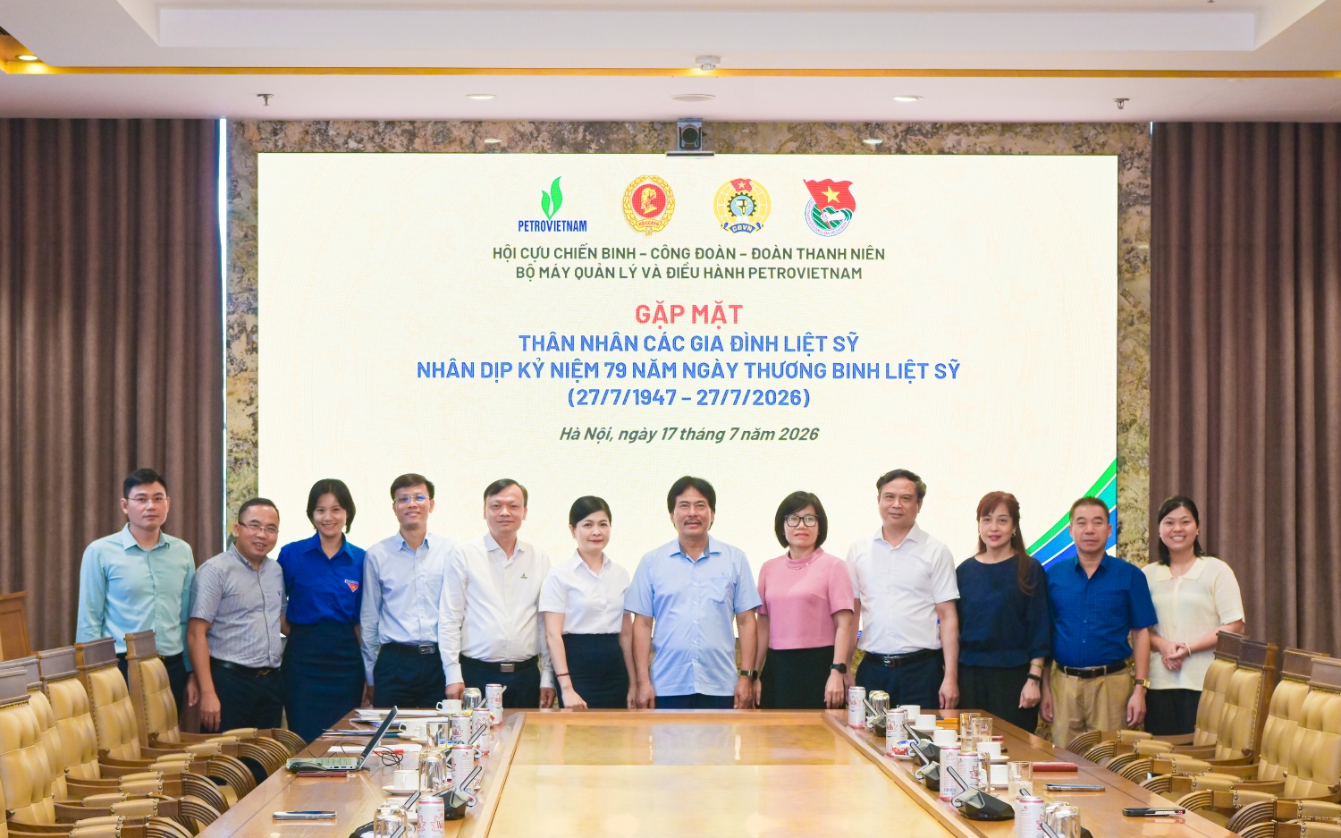 Hội CCB, Công đoàn, Đoàn Thanh niên Bộ máy QL&ĐH gặp mặt các cán bộ là thân nhân gia đình liệt sĩ Hội CCB, Công đoàn, Đoàn Thanh niên Bộ máy QL&ĐH gặp mặt các cán bộ là thân nhân gia đình liệt sĩ